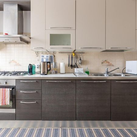 Domus Mari Apartment Rome Bagian luar foto